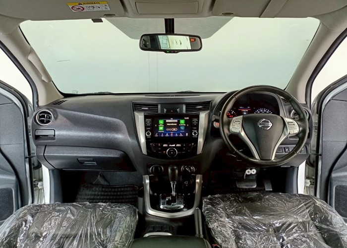 Used 9
                    NISSAN
                     for Sale Image