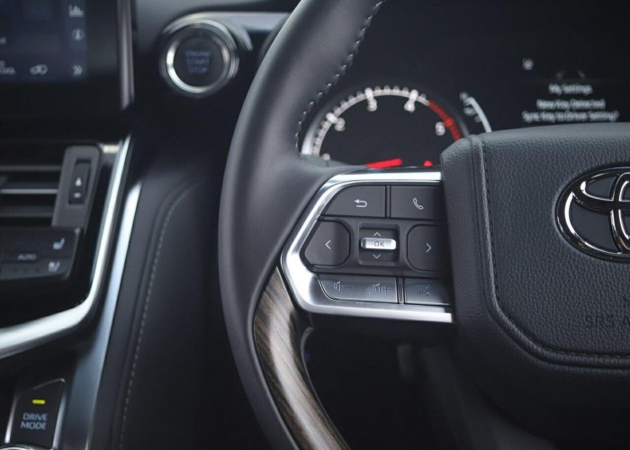 Used 1
                    TOYOTA
                     for Sale Image