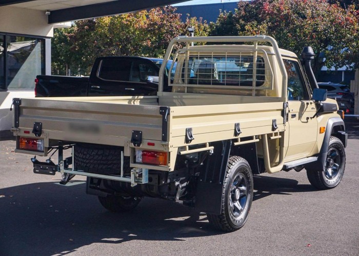 Used 1
                    TOYOTA
                     for Sale Image