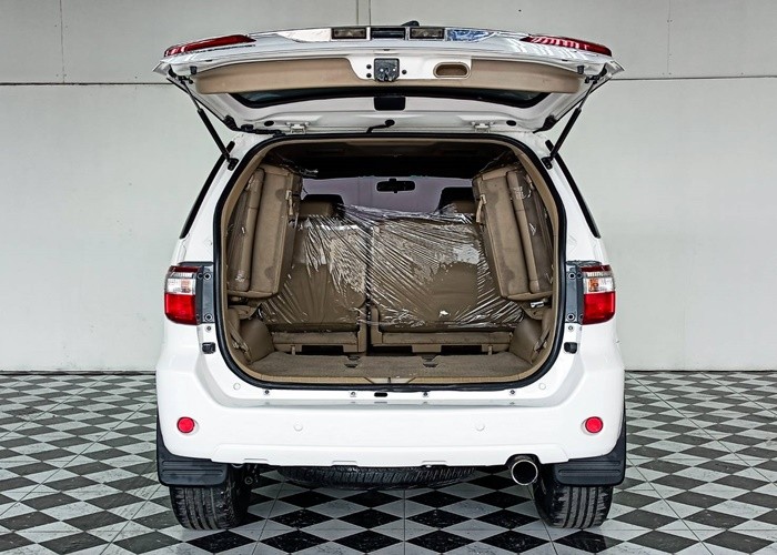 Used 7
                    TOYOTA
                     for Sale Image