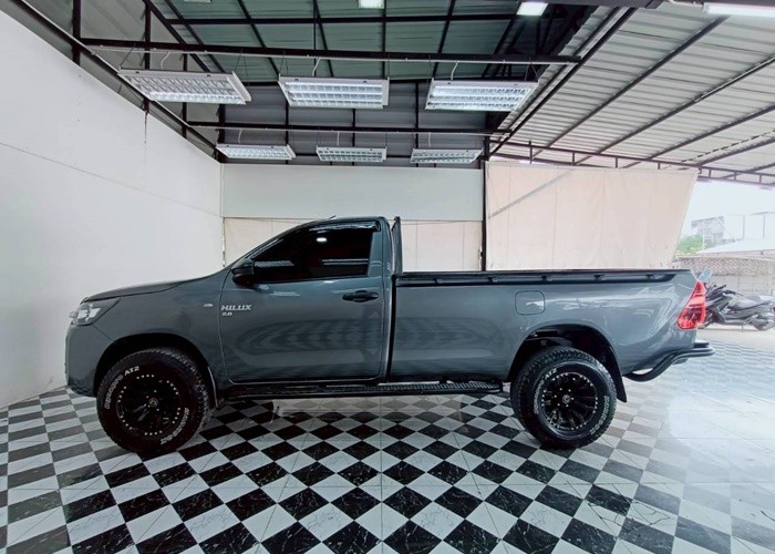 Used 8
                    TOYOTA
                     for Sale Image