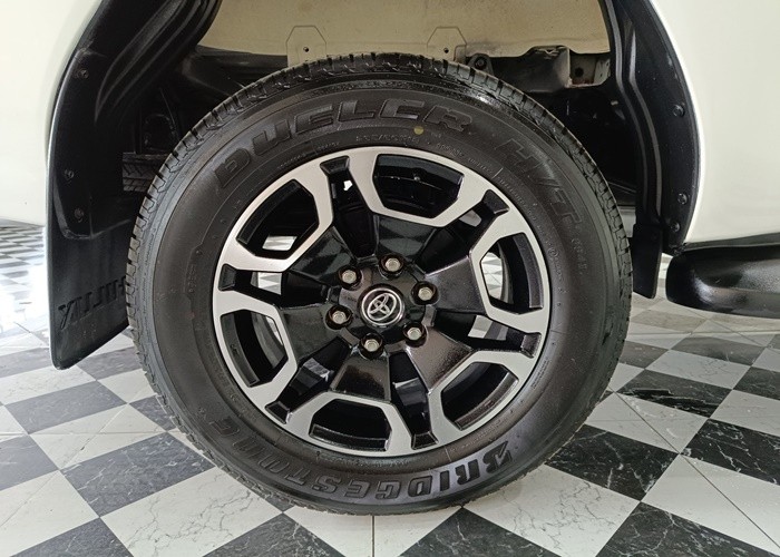 Used 8
                    TOYOTA
                     for Sale Image