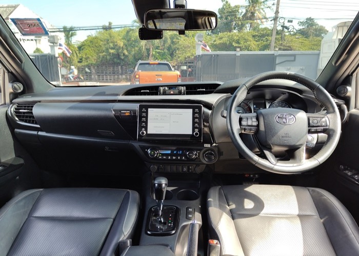 Used 8
                    TOYOTA
                     for Sale Image