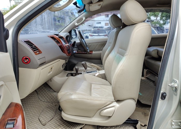 Used 5
                    TOYOTA
                     for Sale Image