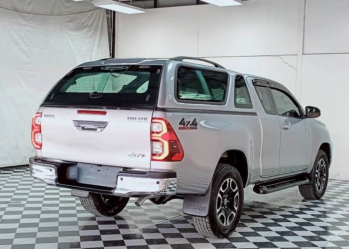 Used 8
                    TOYOTA
                     for Sale Image