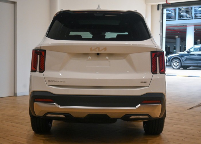 Used 1
                    KIA
                     for Sale Image