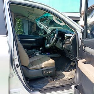 HILUX REVO BASIC VERSION