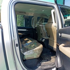 HILUX REVO BASIC VERSION