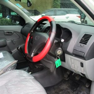 HILUX VIGO STANDARD BASIC VERSION