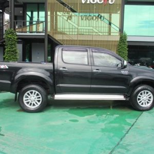 HILUX VIGO DOUBLE CAB BASIC